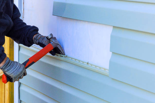 Reliable Emergency Siding Repair contractor in Shreve, OH by Squared Siding